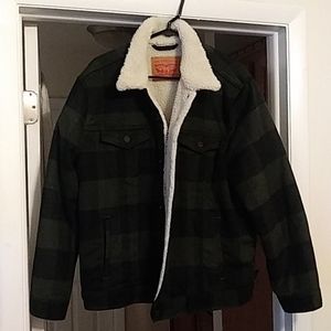 Levis Trucker Buffalo Dark Green Plaid Jacket